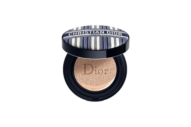 Christian Dior, Forever Skin Glow Cushion Diorivira, Long Wearing, Compact Foundation, 1N, Neutral, 14 g  Christian Dior - Nutra Best Bulgaria