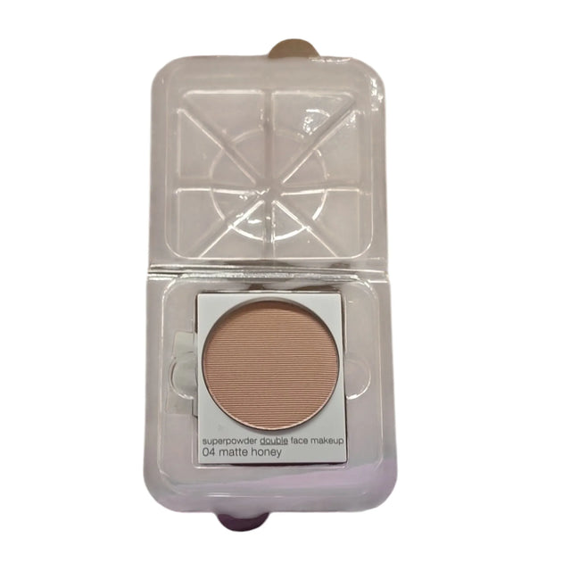 Clinique, Superpowder Double Face Makeup, Matte Finish, Compact Powder, 04, Matte Honey, 5 g *Tester  Clinique - Nutra Best Bulgaria