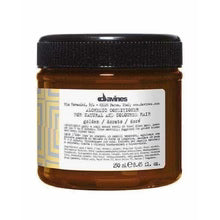 Davines - Alchemic Conditioner For Natural & Coloured Hair Golden - Kondicionér zvýrazňující přírodní i barvené vlasy - 250ml - Feel You